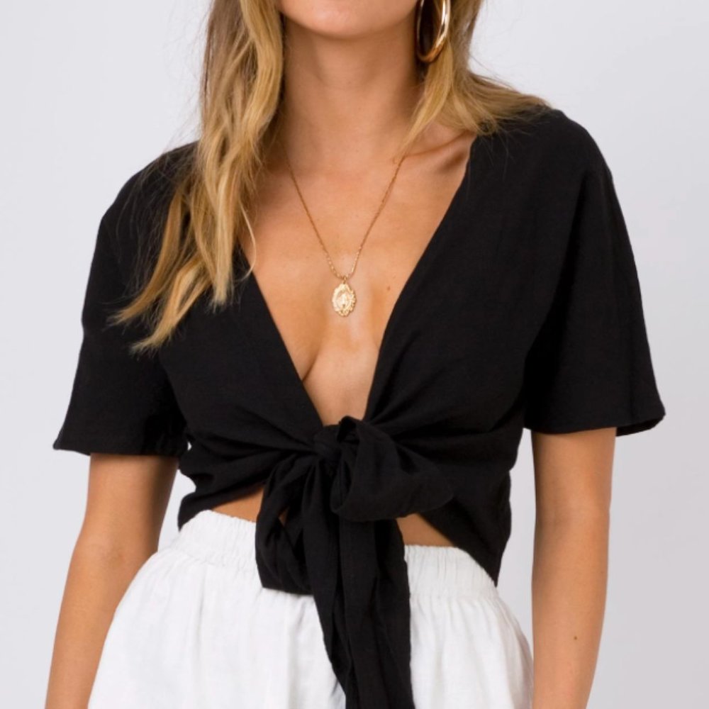 NWOT princess polly black linen top